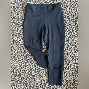 Express Columnist Anke Pant Set